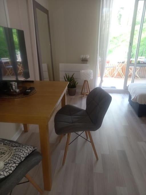 Le Doubs Cosy Apartamento Besançon Exterior foto